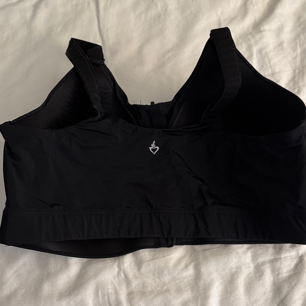 Torrid High Impact Wireless Zip Front Active Spor… - image 2